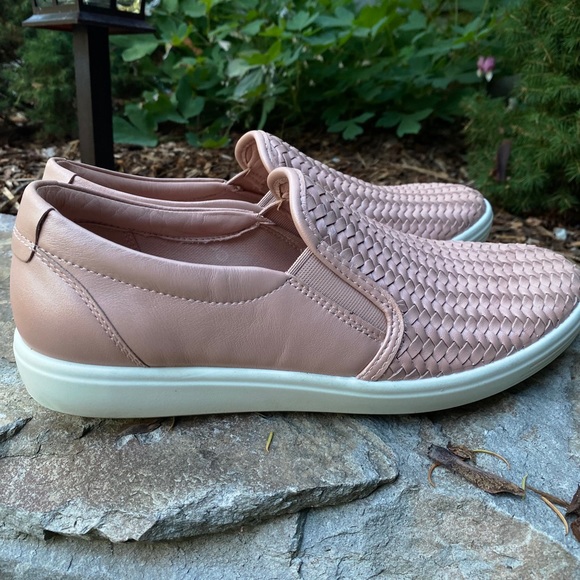 Ecco Women’s Soft Woven Slip On Size 41 ( US 10-10.5)in Pink. New without tags - Picture 4 of 10